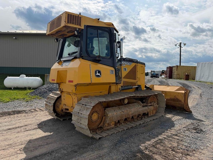 2014-deere-650k-lgp-image-5