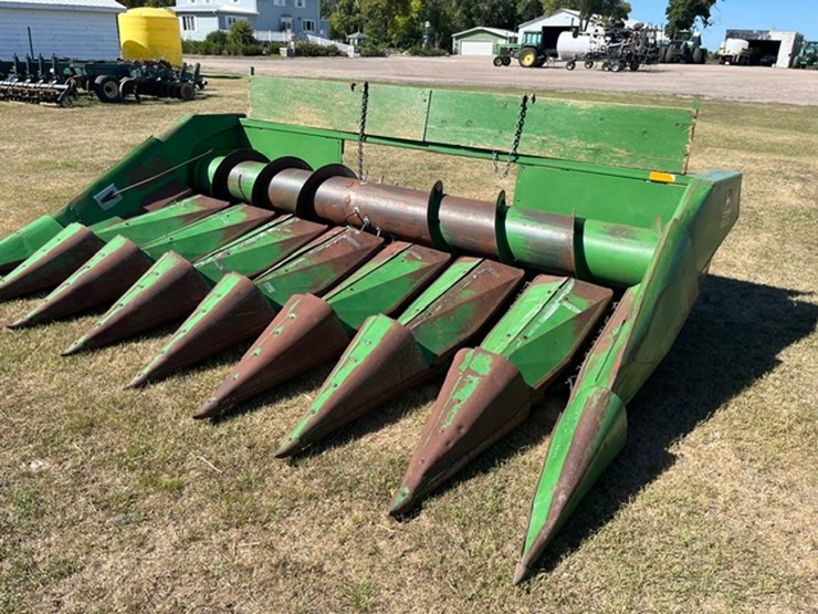 john-deere-653-image-1