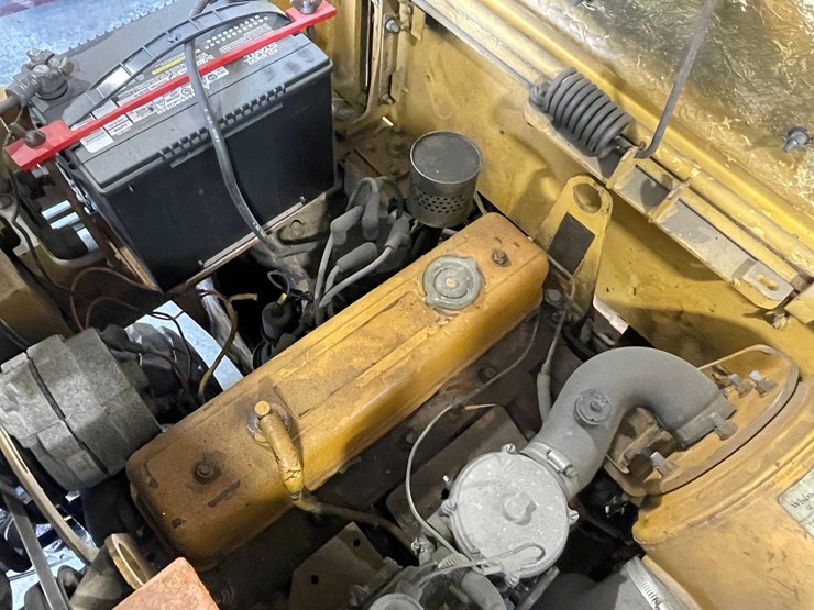 #133-•-cat-pneumatic-forklift-(shawano,-wi)-image-54