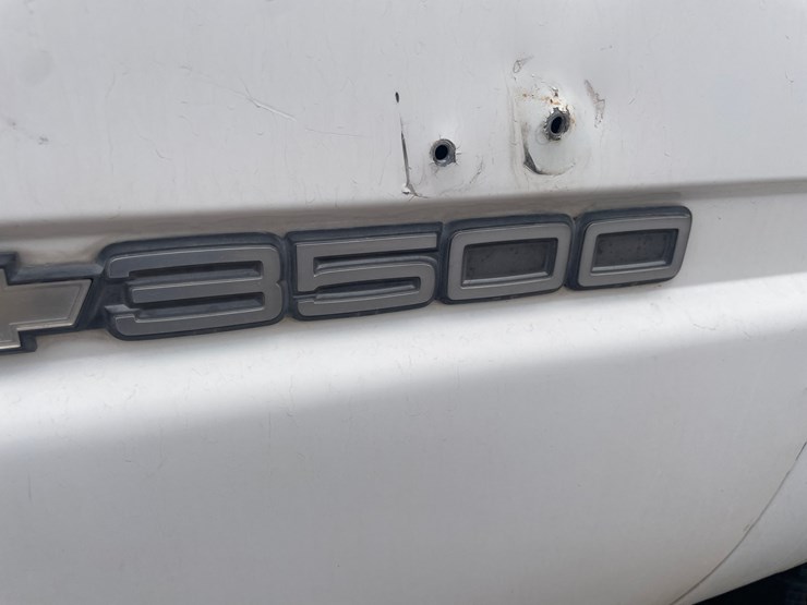 #1875-•-1992-chevy-1/2-ton-pickup-truck-(has-nm-title)-(offsite-at-nmsu)-image-23