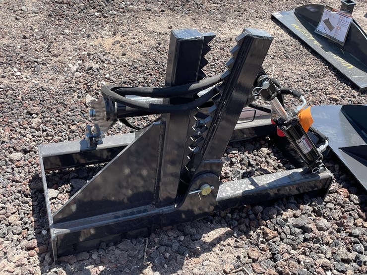 #2430-•-unused-2026-landhonor-skid-steer-tree-puller-attachment-image-5