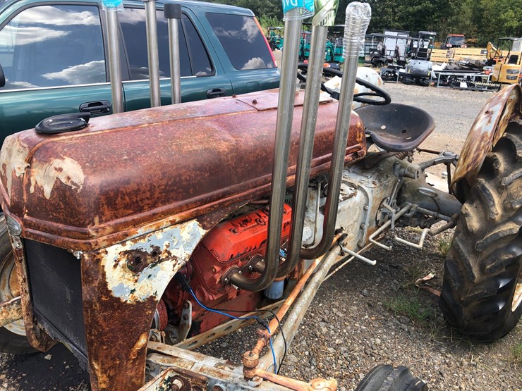 ford-tractor-image-5