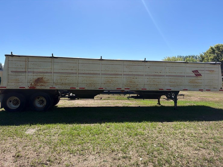 mauer-grain-trailer-image-3