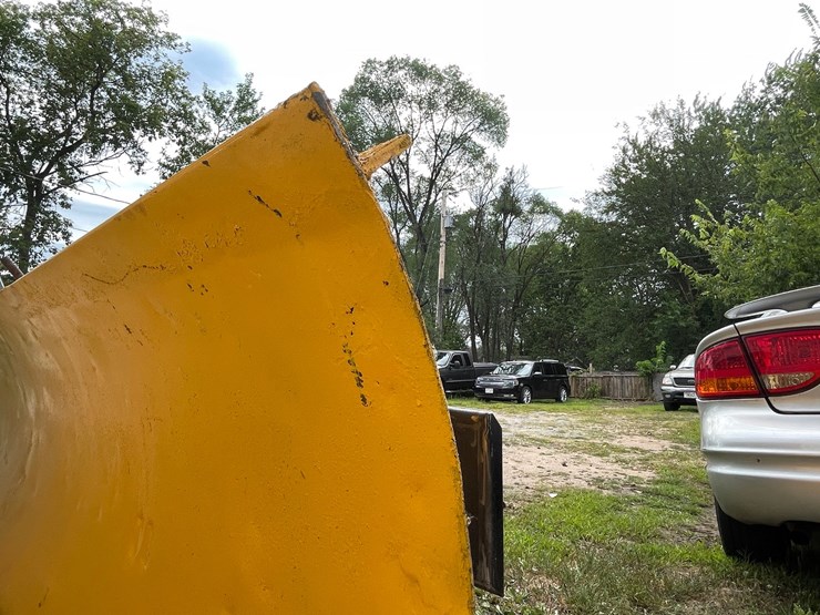 #511-•-meyers-7'-6"-skid-steer-mount-snow-plow-(eau-claire,-wi)-image-7