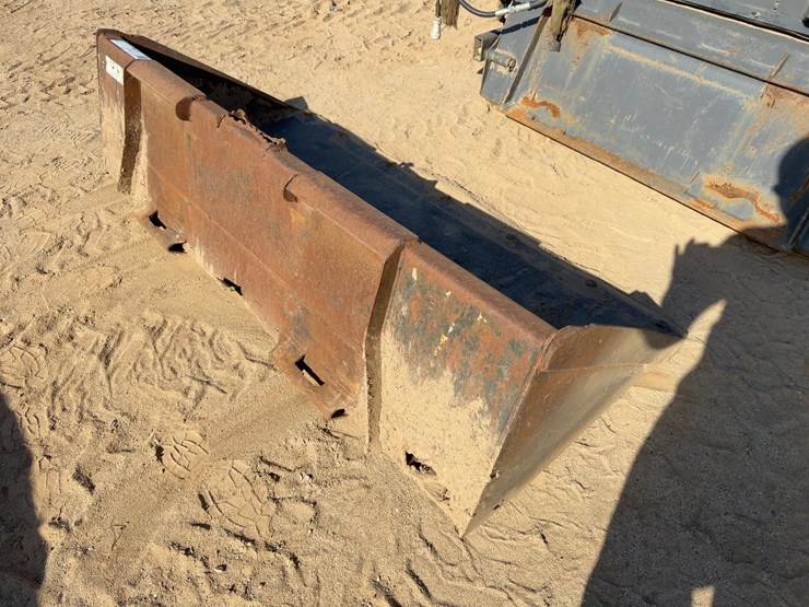 john-deere-72-image-3