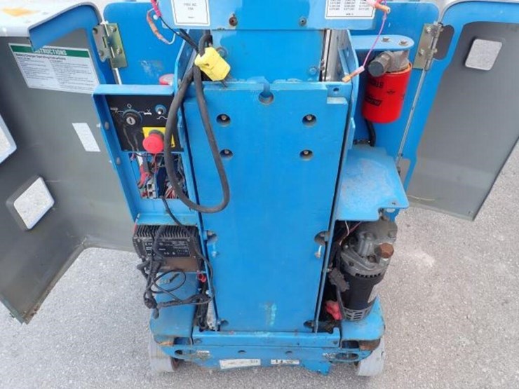 2011-genie-gr20-image-24