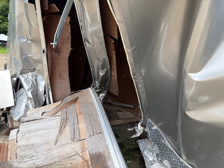 #720-•-2020-forest-river-single-axle-enclosed-trailer-(no-title)(helenville,-wi)-image-7