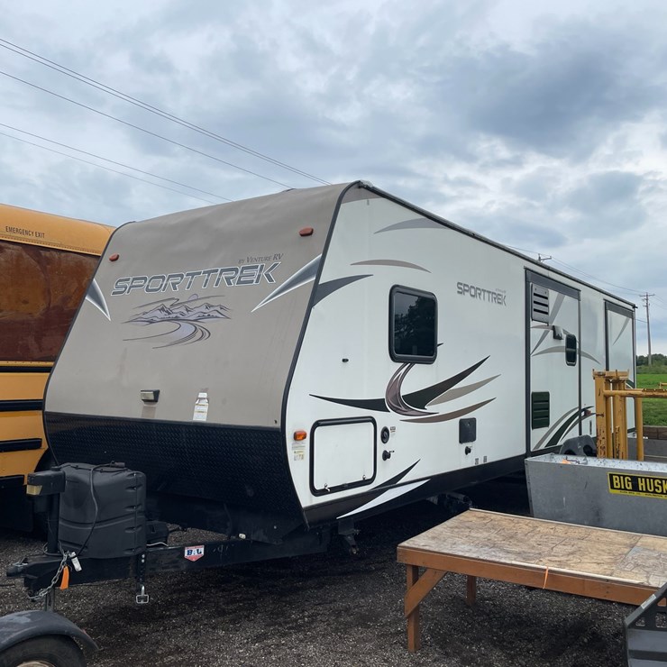 #2956 • 2017 Venture Sporttrek 327 Camper (Has WI Title)