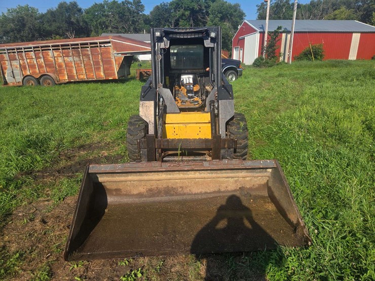 new-holland-lx665-turbo-image-3