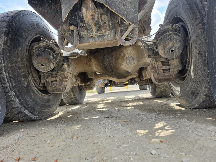 #25404-•-2003-mack-cv713-granite-tandem-axel-dump-truck-image-54