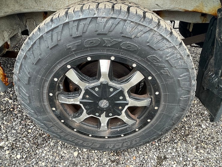 #2841-•-2010-freightliner-van-(has-wi-title)-image-46