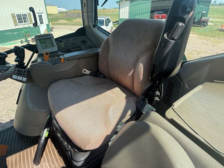 2011-john-deere-741-image-59
