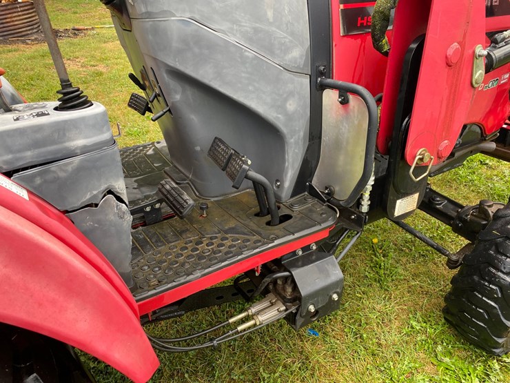 mahindra-1538-hst-image-26