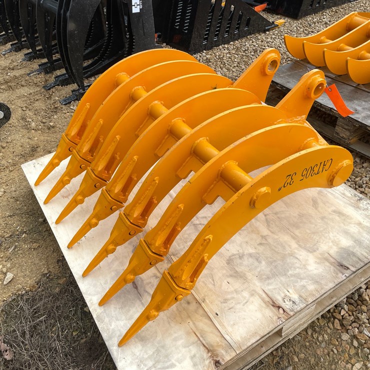 CATERPILLAR 305