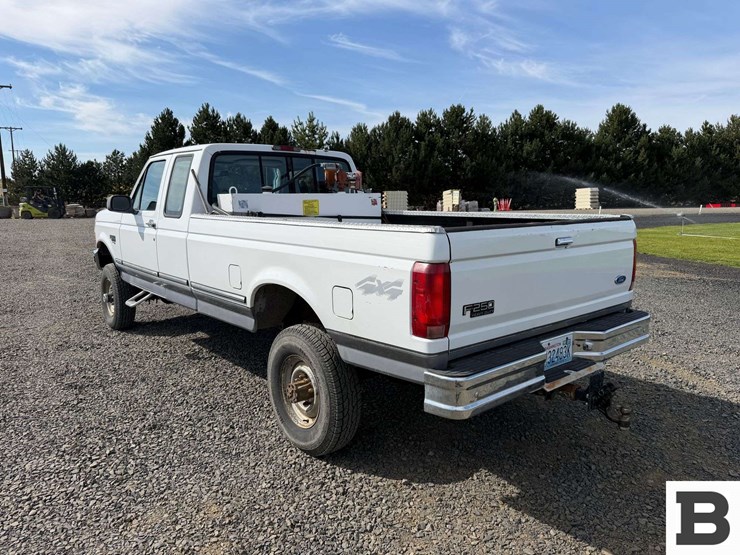 1997-ford-f250-image-3