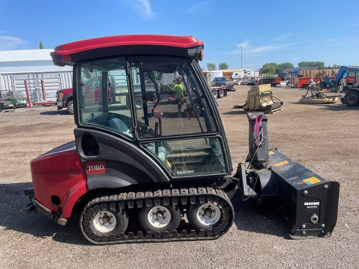 2008-toro-groundsmaster-7210-image-4