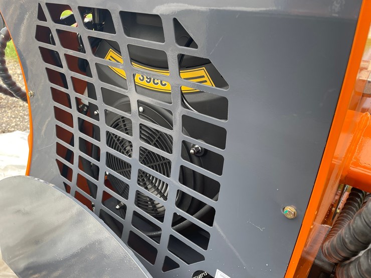 #2969-•-landhonor-mini-skid-steer-loader-image-15