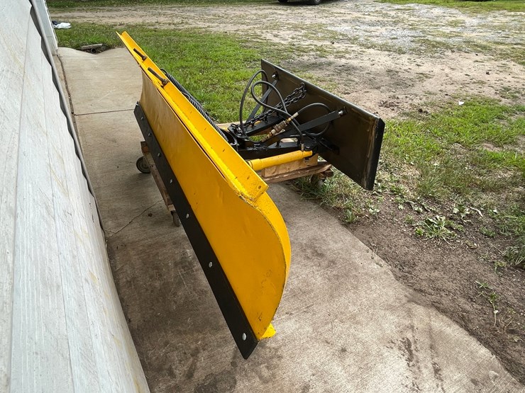 #511-•-meyers-7'-6"-skid-steer-mount-snow-plow-(eau-claire,-wi)-image-5