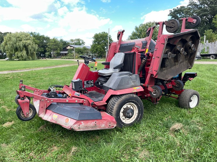 toro-groundsmaster-580d-image-1