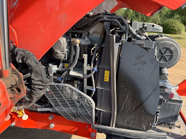 kubota-m4-071-image-56