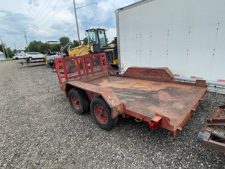 #2995-•-10'-8"-tandem-axle-utility-trailer-(no-title)-image-3