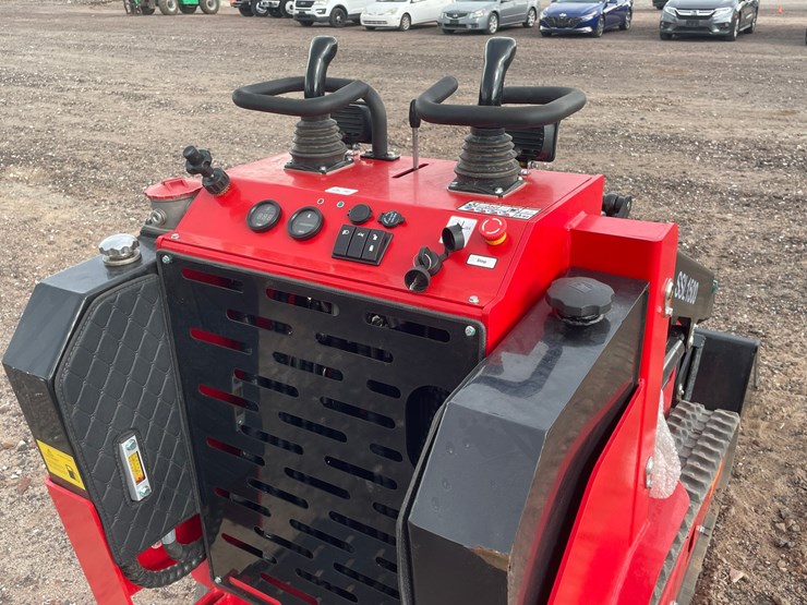 #2035-•-unused-mini-track-skid-steer-loader-image-21