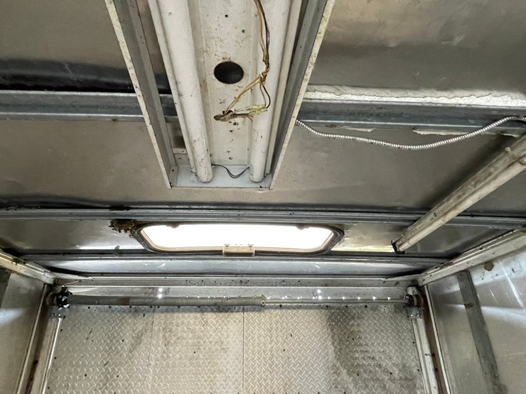 #2840-•-1987-roadmaster-5th-wheel-enclosed-trailer-(has-wi-title)-image-74
