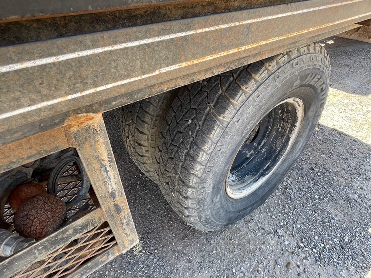 2001-ford-f350-image-44