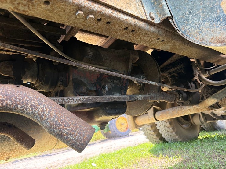 ford-9000-image-10