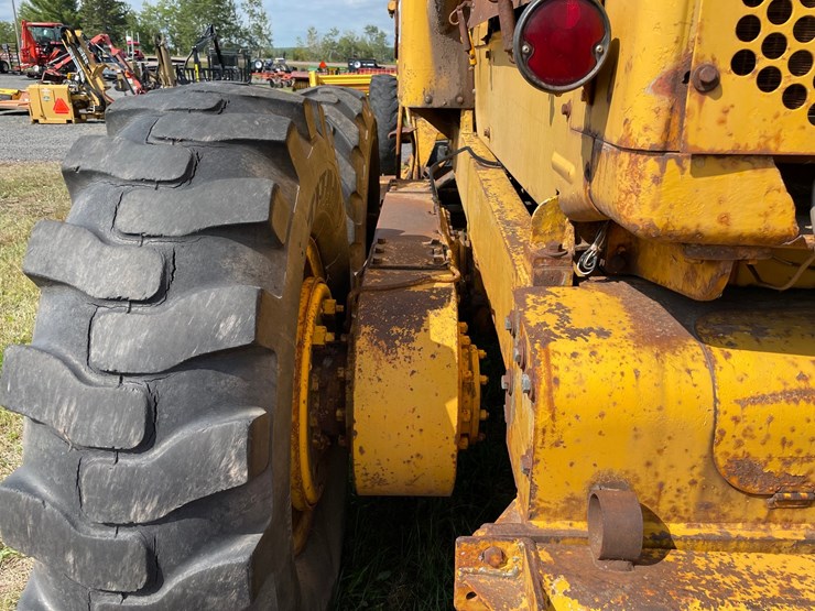 1964-caterpillar-12e-image-35