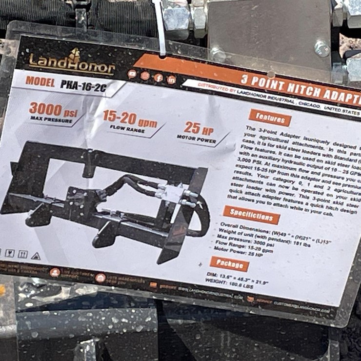 #2432 • Unused 2026 Landhonor Skid Steer 3 Point Hitch Adapter