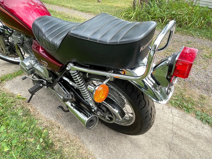 #313-•-1987-kawasaki-ltd-305-motorcycle-(has-wi-title)-(eau-claire,-wi)-image-32