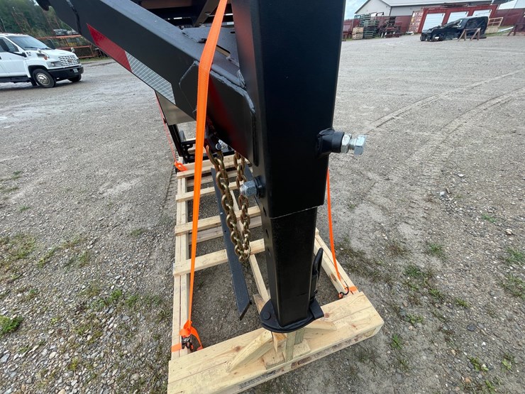 #6319-•-gooseneck-adapter-hitch-(green-bay,-wi)-image-33