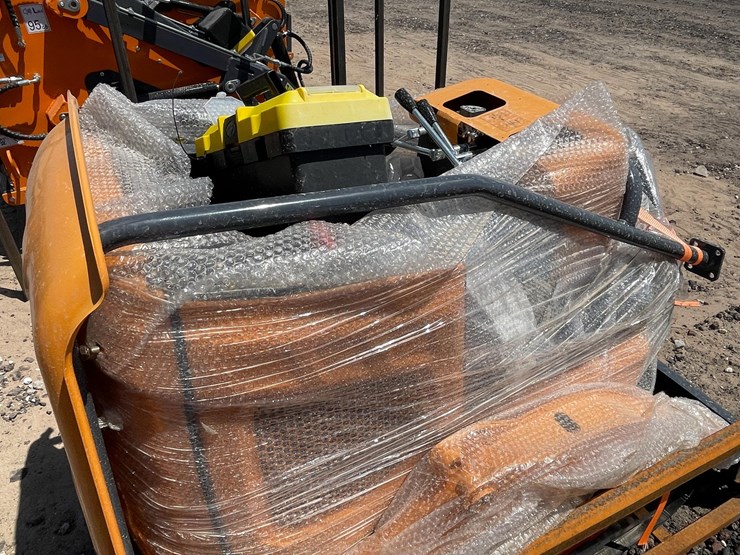 #2030-•-unused-2026-landhonor-mini-excavator-image-27