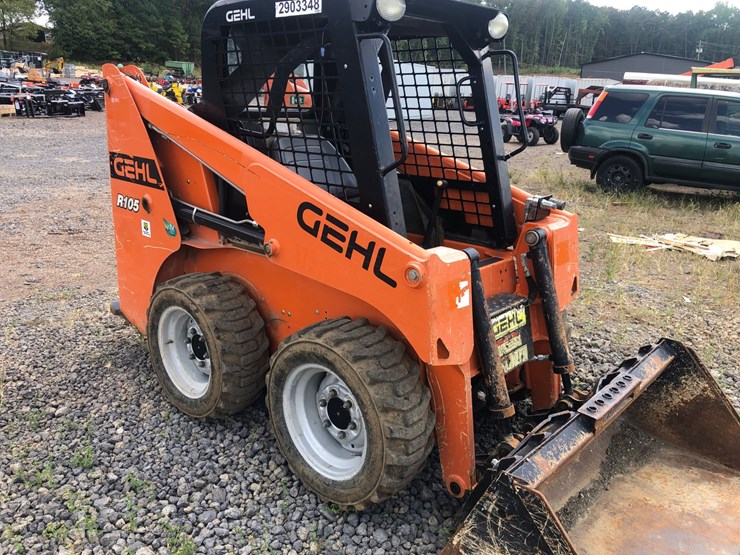 2020-gehl-r105-image-4