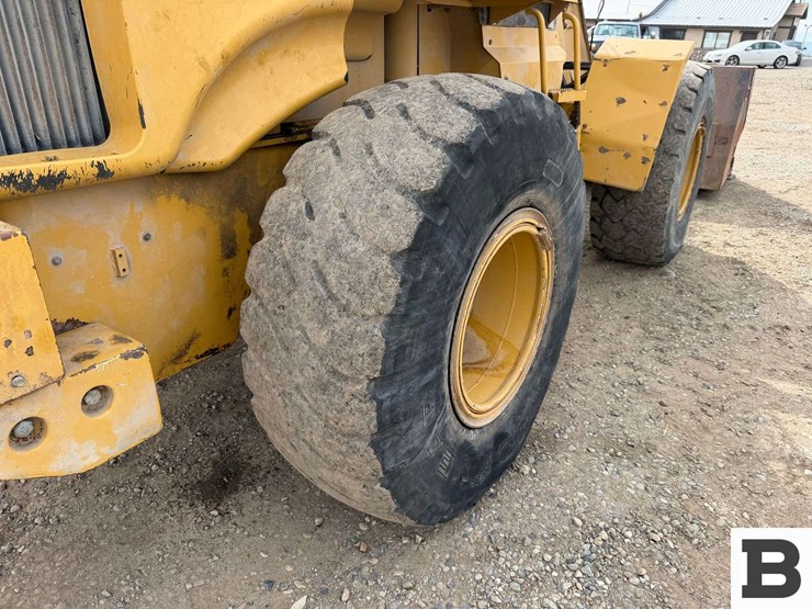 2005-caterpillar-930g-image-29