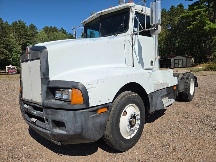 1988-kenworth-t600-image-2