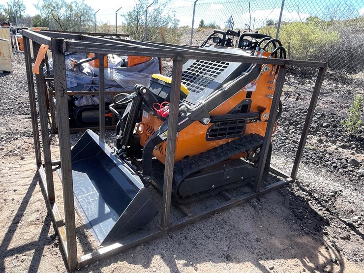 #2068-•-unused-2026-landhonor-mini-skid-steer-loader-image-22