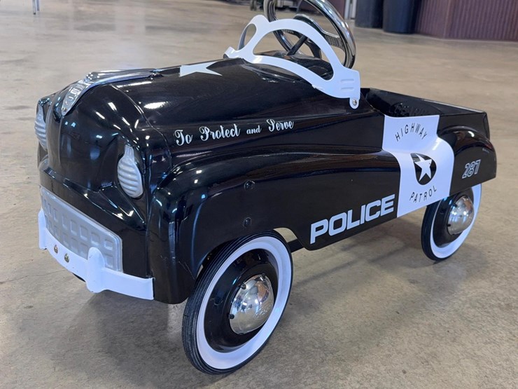 glide-ride/gearbox-highway-patrol-no.-287-pedal-car-image-1