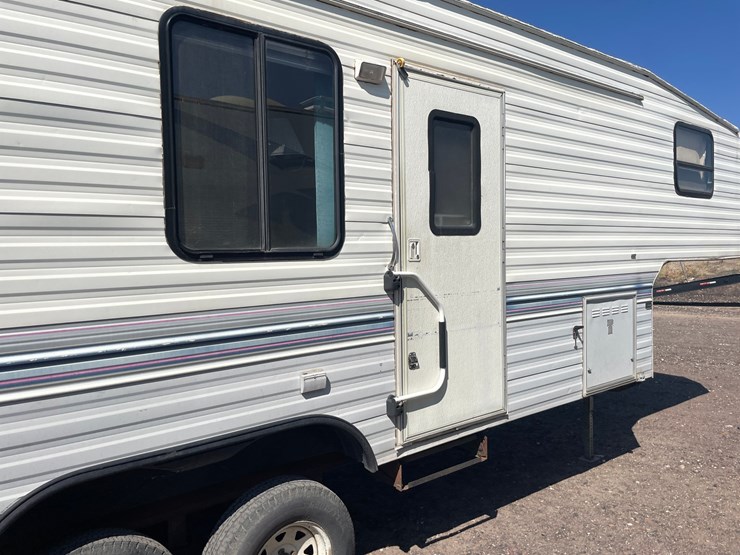 #1858-•-1994-fleetwood-travel-trailer-(has-nm-title)-image-17