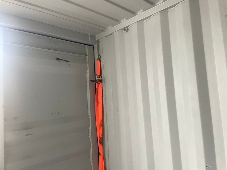 #502-•-single-use-high-cube-40'-shipping-container-image-36