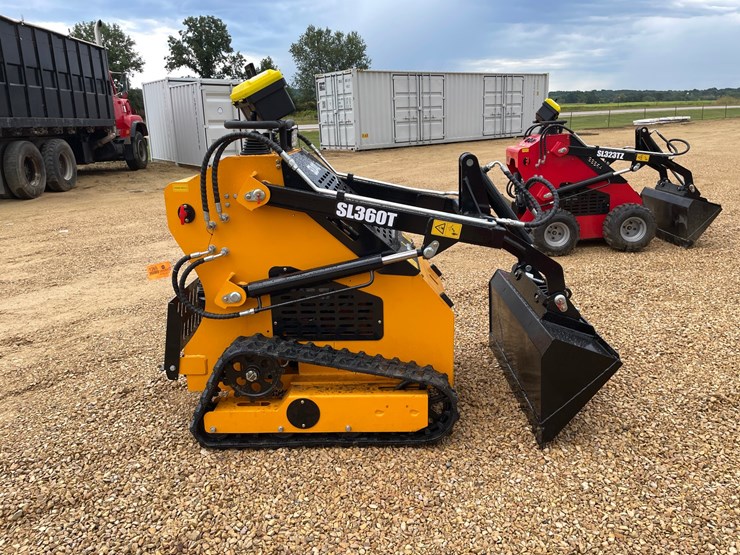 #1265-•-sdlool-skid-steer-loader-image-4