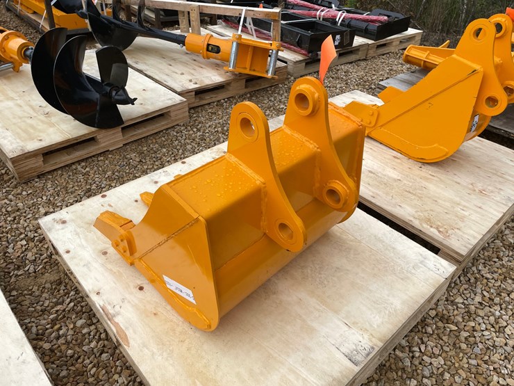 caterpillar-305-image-5