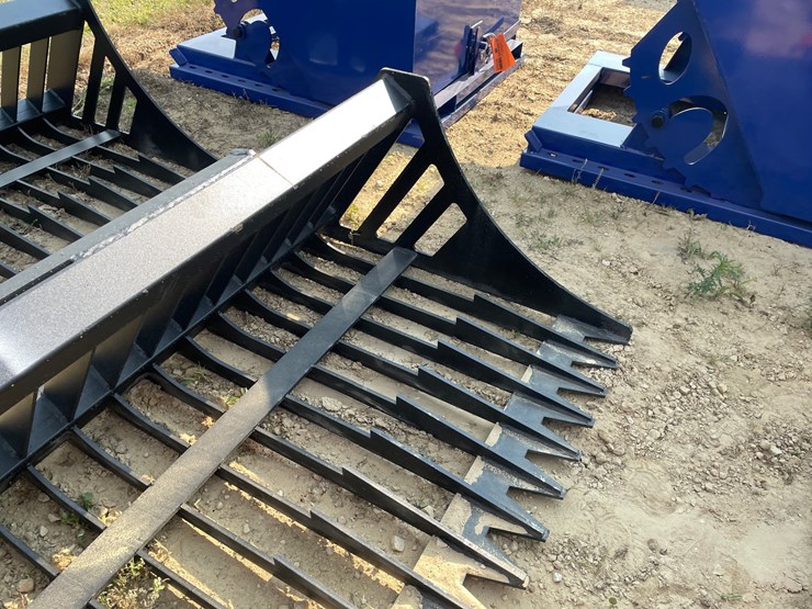 #2526-•-greatbear-skid-steer-rock-bucket-attachment-image-7