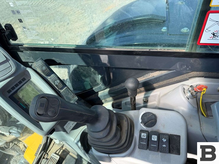 2012-deere-50g-image-46