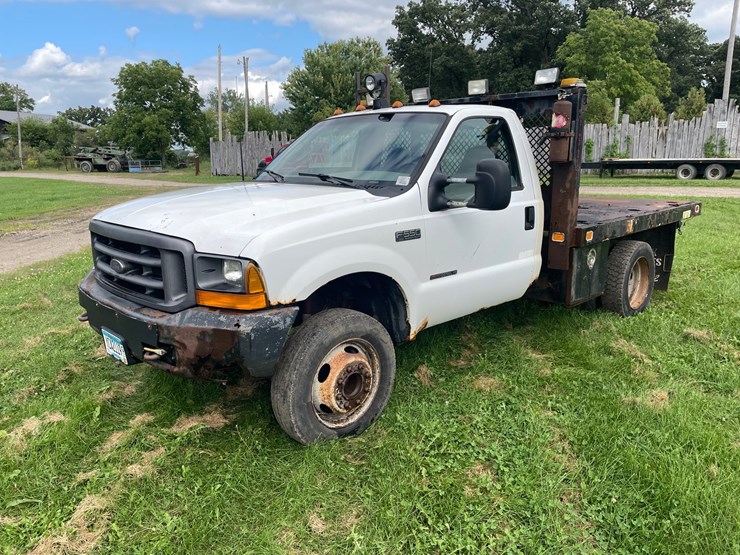 2000-ford-f550-image-1