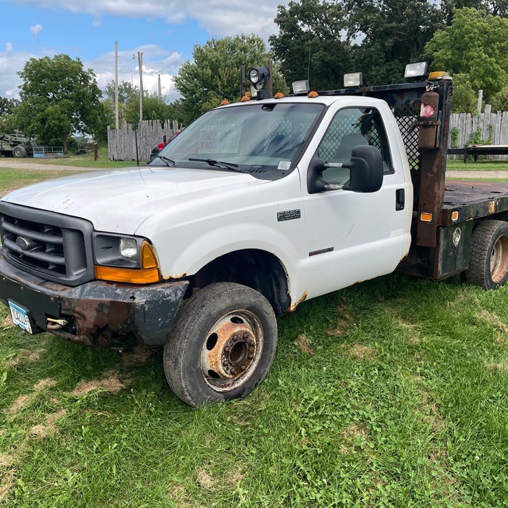 2000 FORD F550