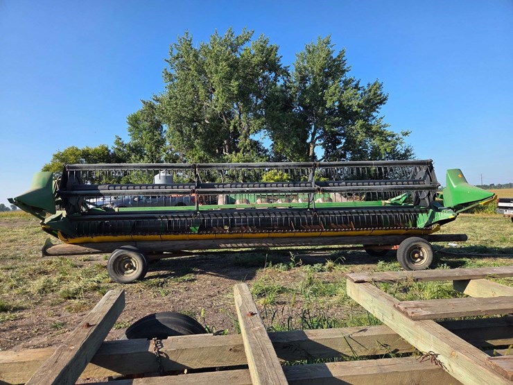 john-deere-924f-image-2