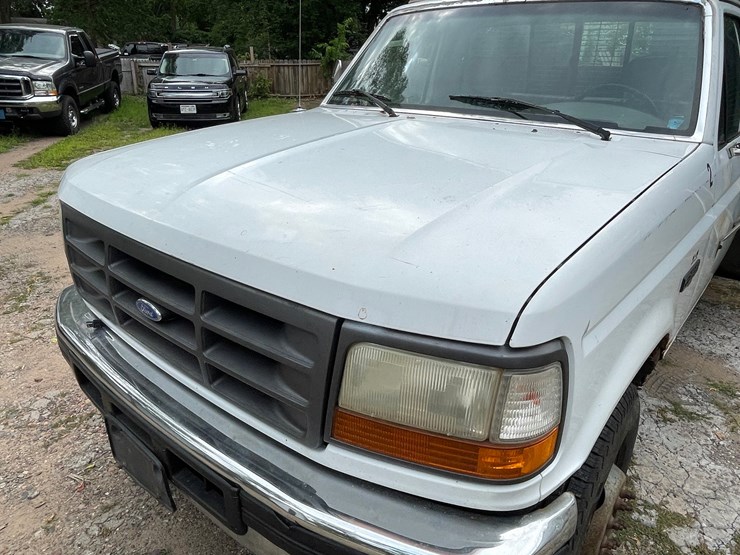 1995-ford-f350-image-10