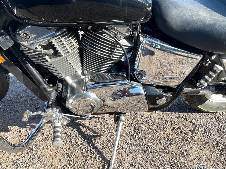 #1863-•-2006-honda-vt1100-(has-nm-title)-image-16